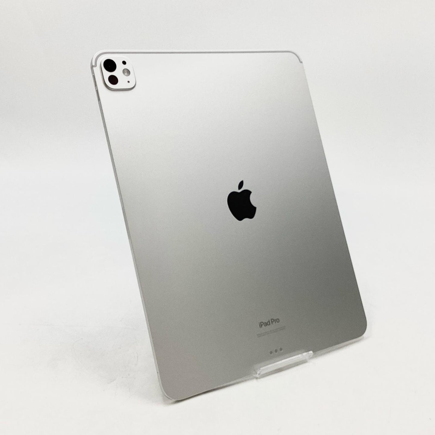 【全額返金保証】【最速発送】Apple iPad Pro M4 13インチ 1TB シルバー Wi-Fi 超美品 動作確認済