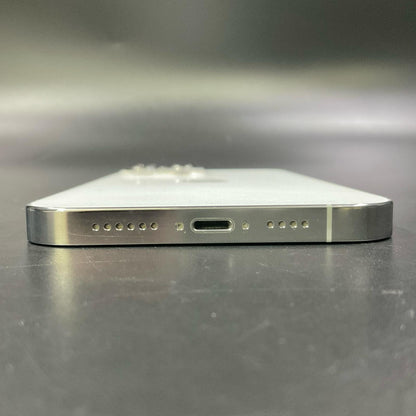 【全額返金保証】【最速発送】Apple iPhone iPhone 13 Pro Max 128GB シルバー Softbank 白ロム 動作確認済 85%