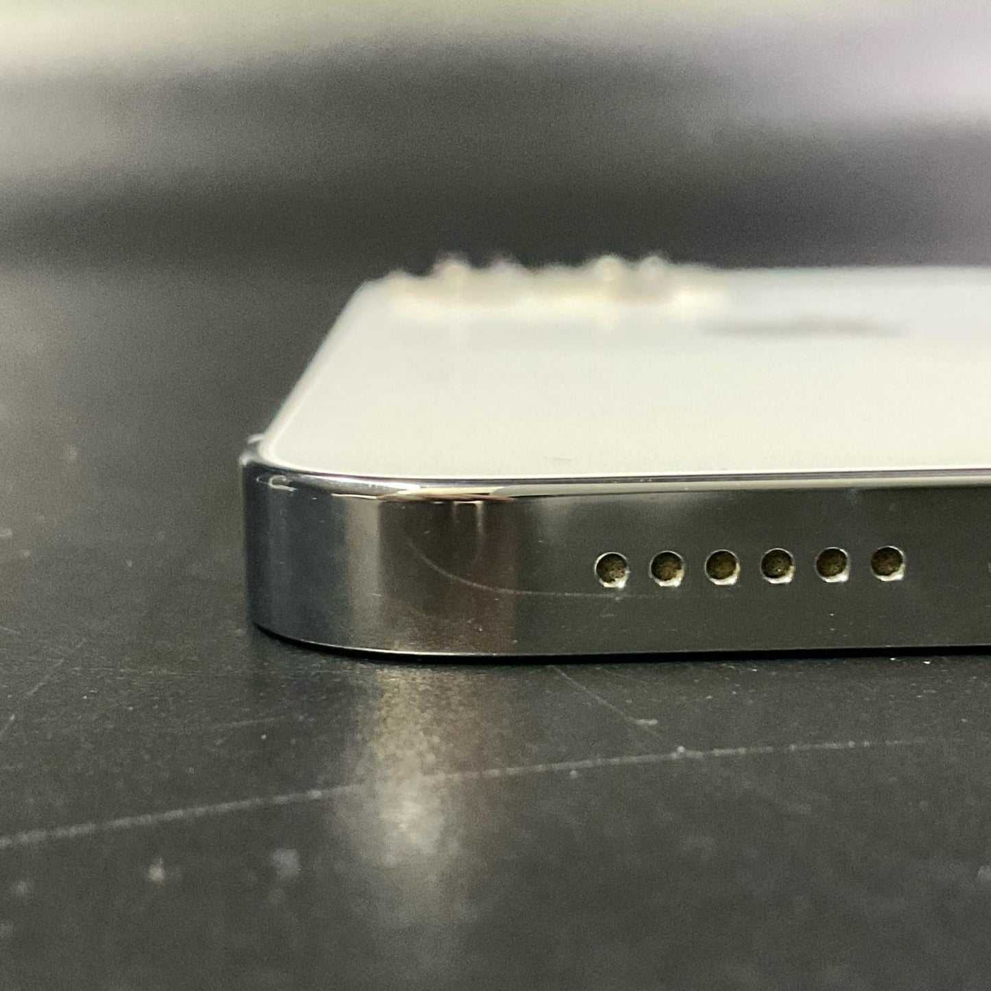 【全額返金保証】【最速発送】Apple iPhone iPhone 13 Pro Max 128GB シルバー Softbank 白ロム 動作確認済 85%