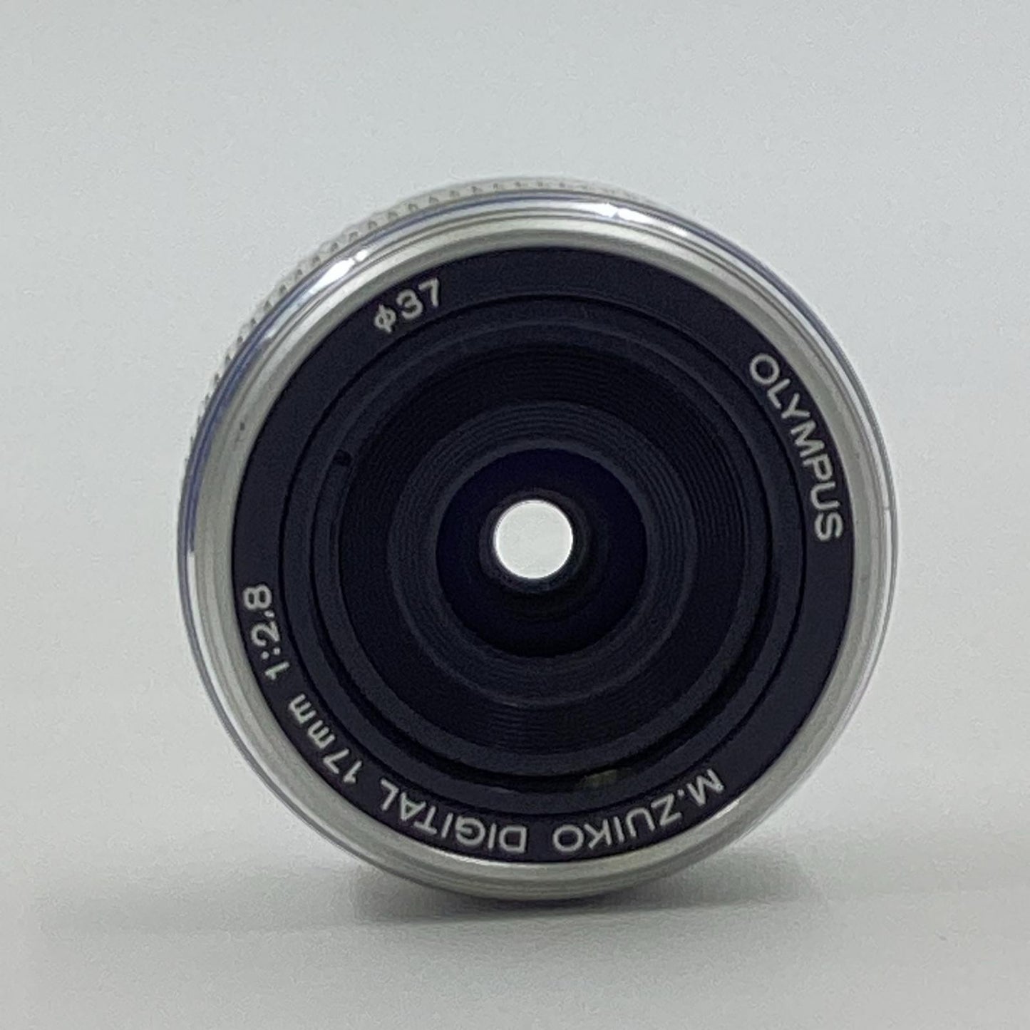 【全額返金保証】【最速発送】OLYMPUS M.ZUIKO DIGITAL 17mm F2.8 シルバー 動作確認済