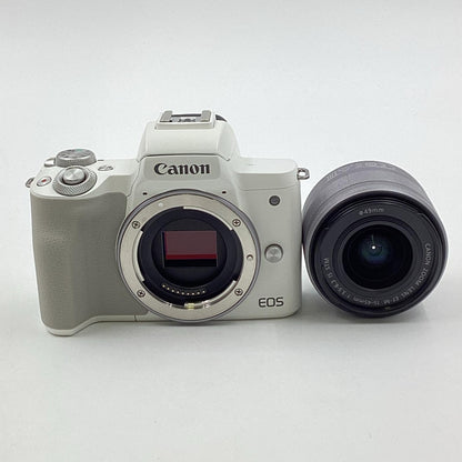 【全額返金保証】【最速発送】Canon デジタル一眼 EOS Kiss M2 EF-M15-45 IS STM レンズキット ホワイト 美品 動作確認済