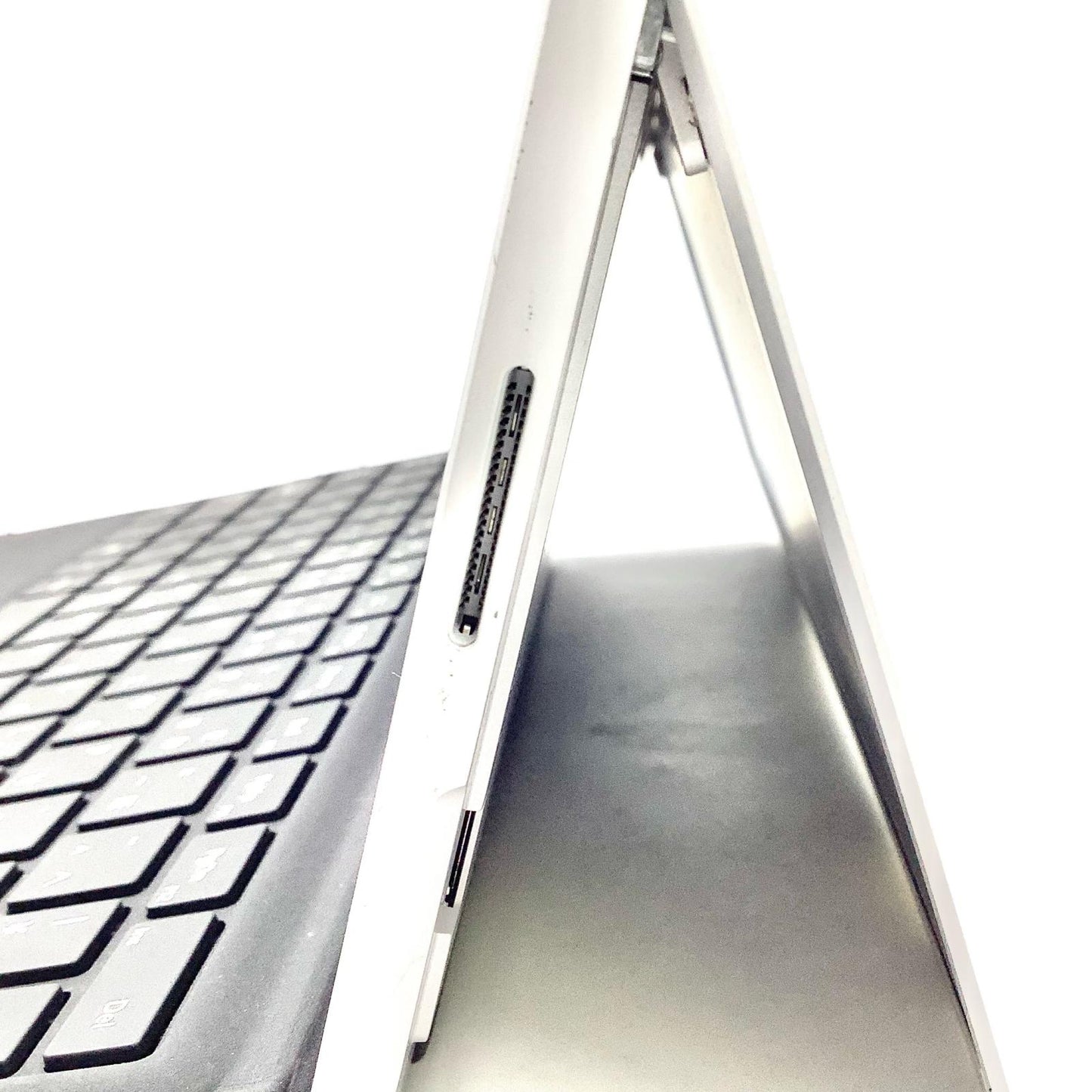 【最速発送】Microsoft Surface Pro 7 Intel Core i5-1035G4 CPU @ 1.10GHz(8 CPUs), ~1.5GHz) 8GB M.2 SSD 128GB 83.4%【難有】