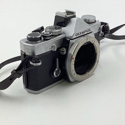 【最速発送】OLYMPUS OM-1N シルバー ボディ【難有】