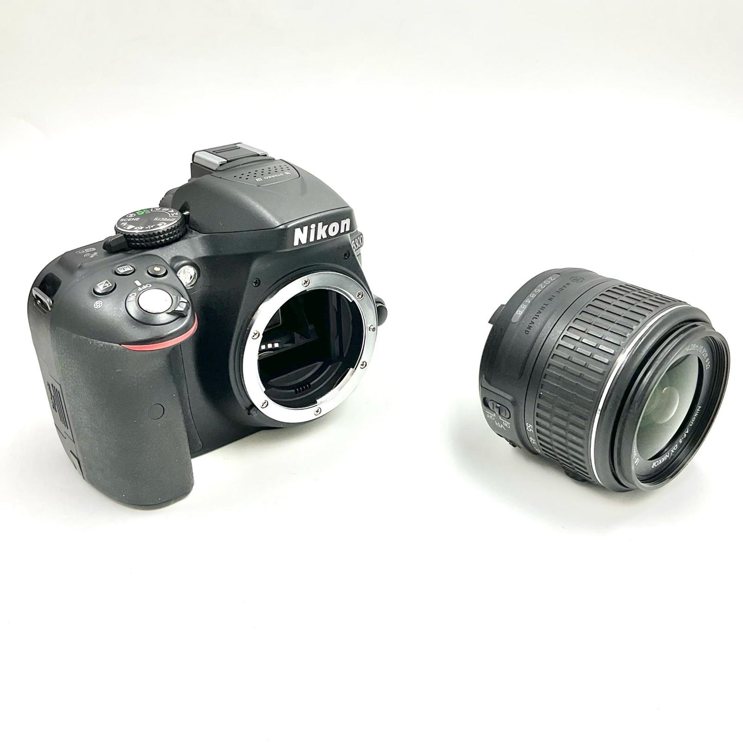 【全額返金保証】【最速発送】Nikon デジタル一眼 D5300 18-55 VR IIレンズキット ブラック 美品 動作確認済