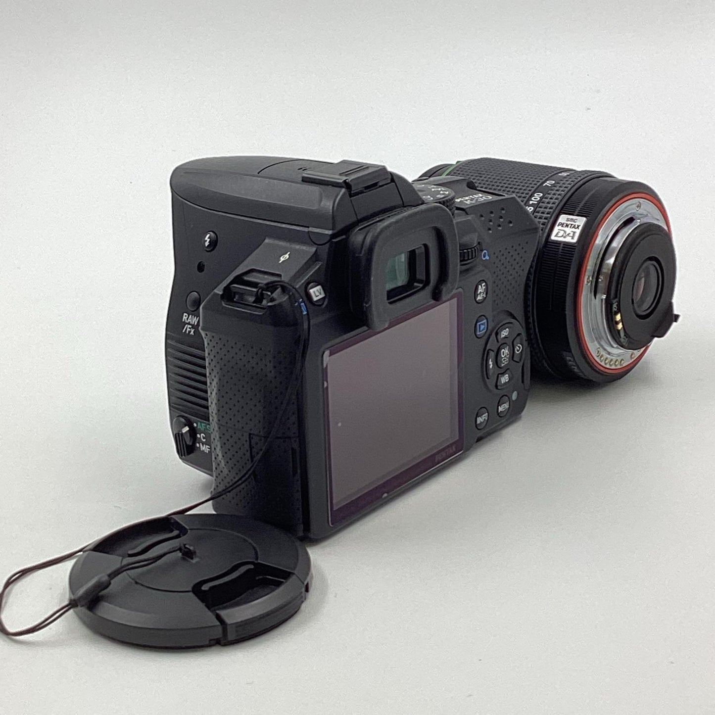 【全額返金保証】【最速発送】PENTAX デジタル一眼 K-30 18-135WRキット ブラック 動作確認済