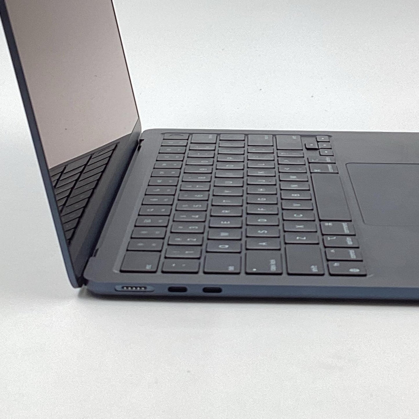 【全額返金保証】【最速発送】Apple MacBook Air 13インチ 2022 Apple M2 16GB SSD 512GB ミッドナイト 100% 超美品 動作確認済