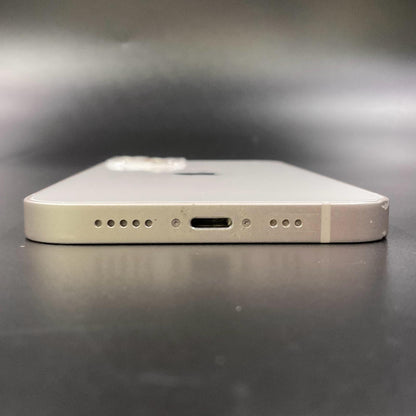 【全額返金保証】【最速発送】Apple iPhone iPhone 13 256GB スターライト docomo SIMフリー 動作確認済 78%