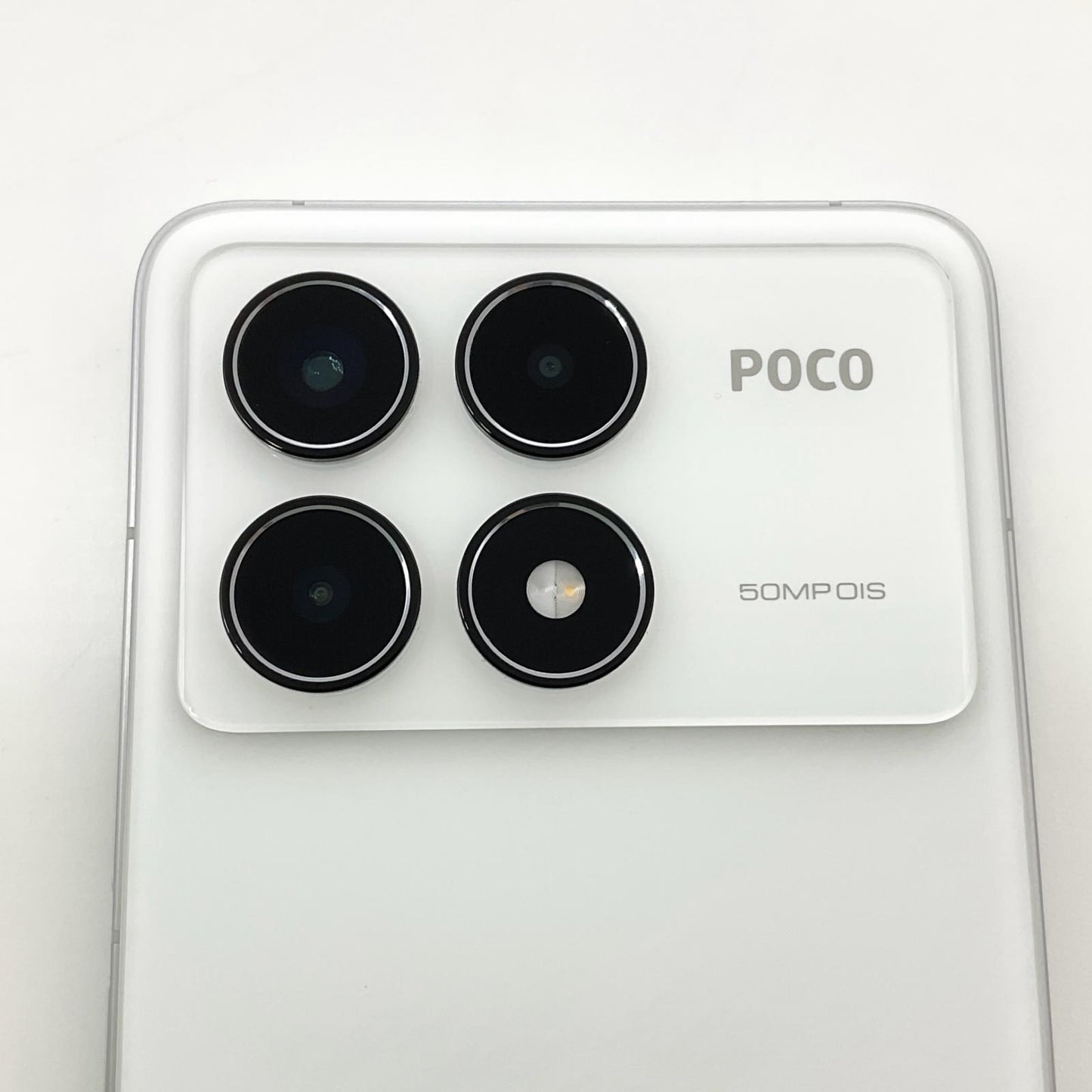【全額返金保証】【最速発送】Xiaomi POCO F6 Pro 256GB ホワイト SIMフリー 23113RKC6G 超美品 動作確認済