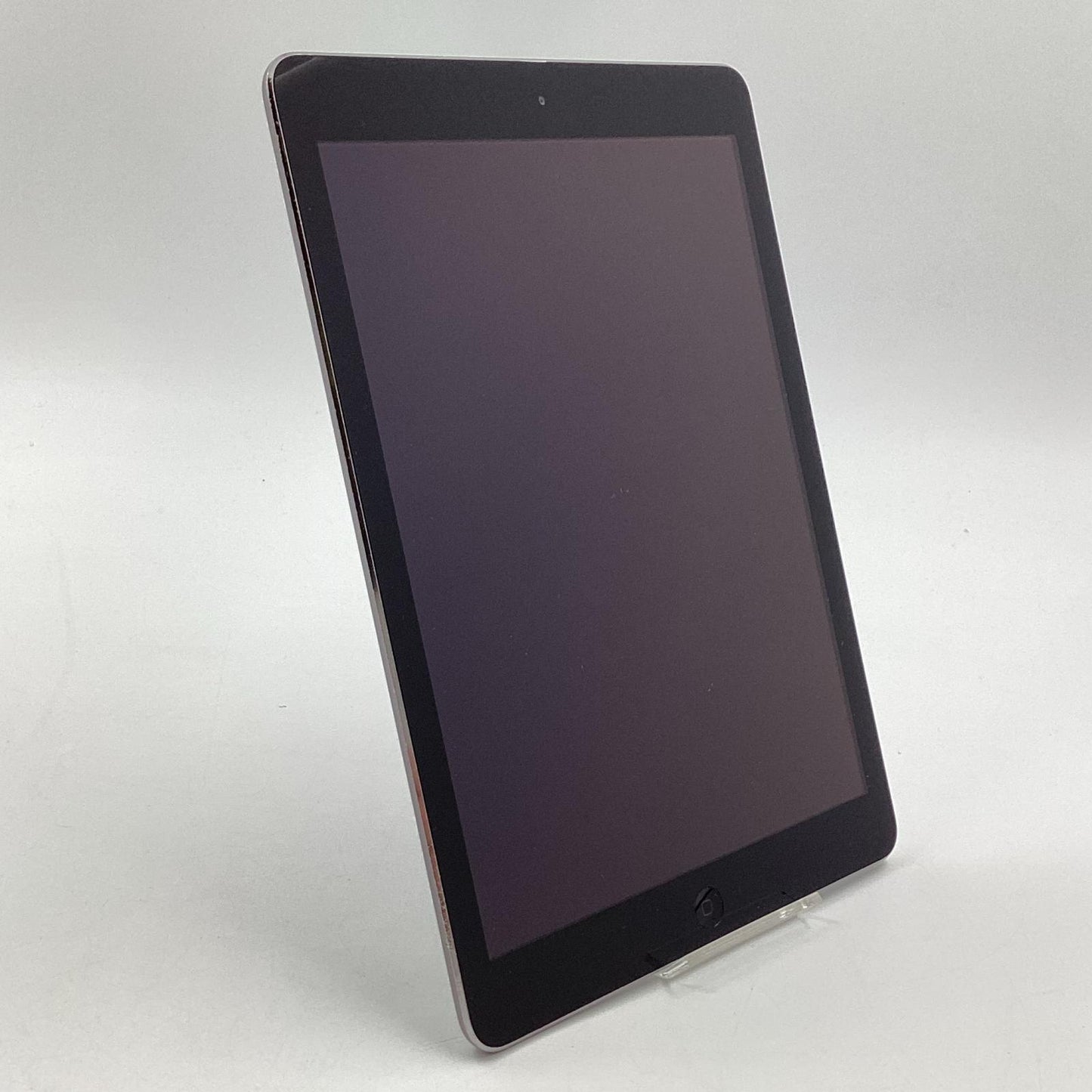 【全額返金保証】【最速発送】Apple iPad iPad Air 9.7インチ 16GB スペースグレイ Wi-Fi 動作確認済