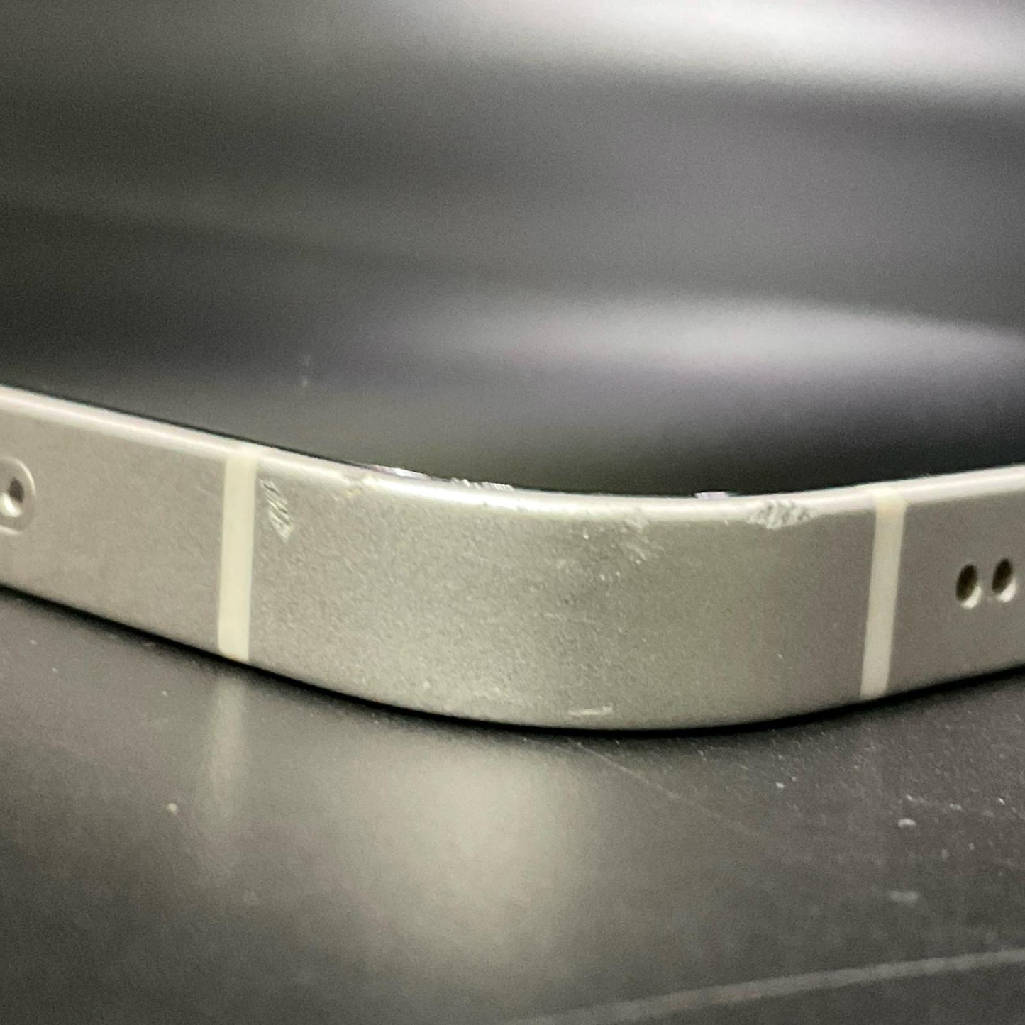 【全額返金保証】【最速発送】Apple iPhone iPhone 12 128GB ホワイト au 白ロム 動作確認済 75%