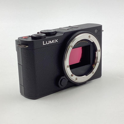 【全額返金保証】【最速発送】Panasonic デジタル一眼 LUMIX DC-S9-K ボディ ジェットブラック 美品 動作確認済