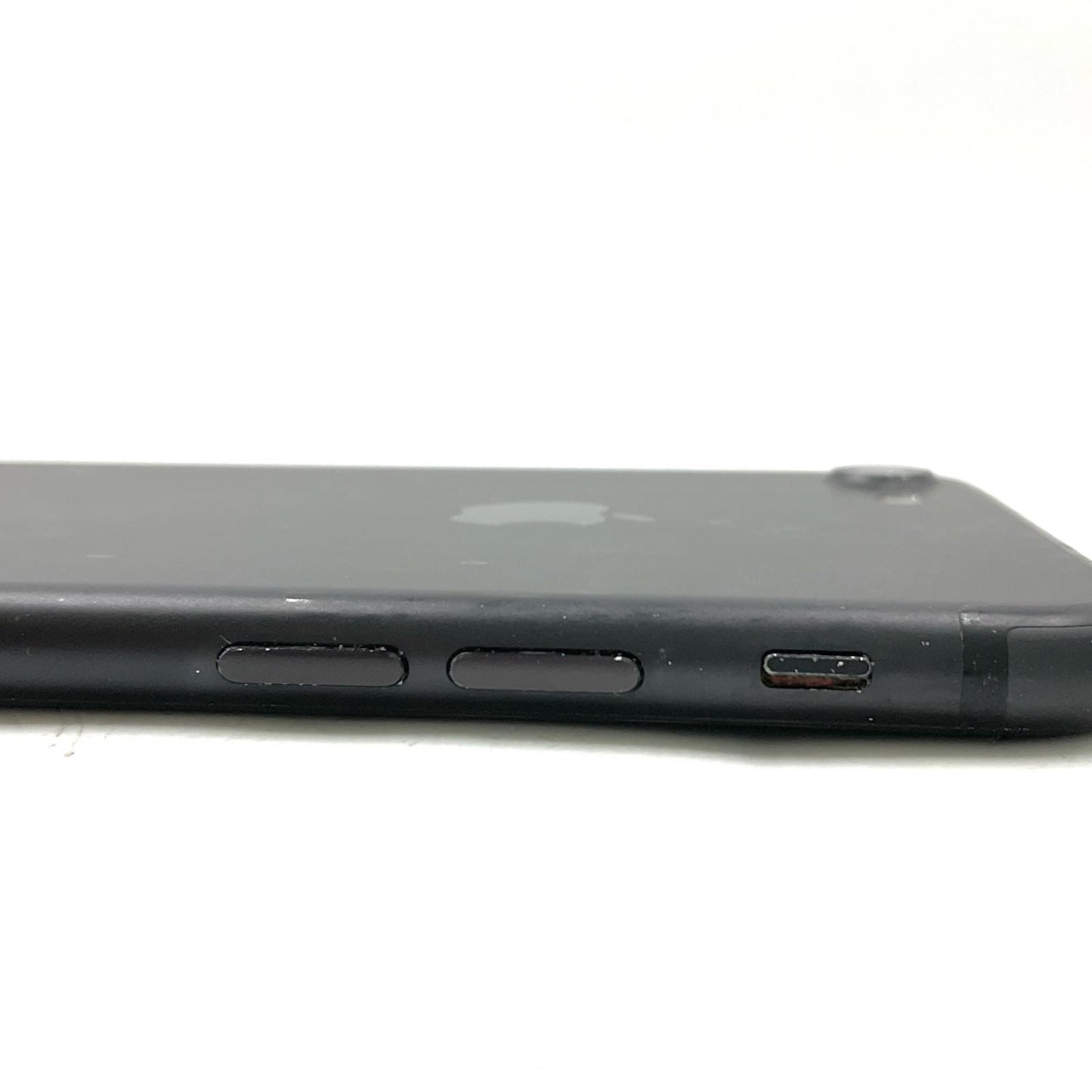 【全額返金保証】【最速発送】Apple iPhone iPhone 7 128GB ブラック Softbank 白ロム 動作確認済 76%