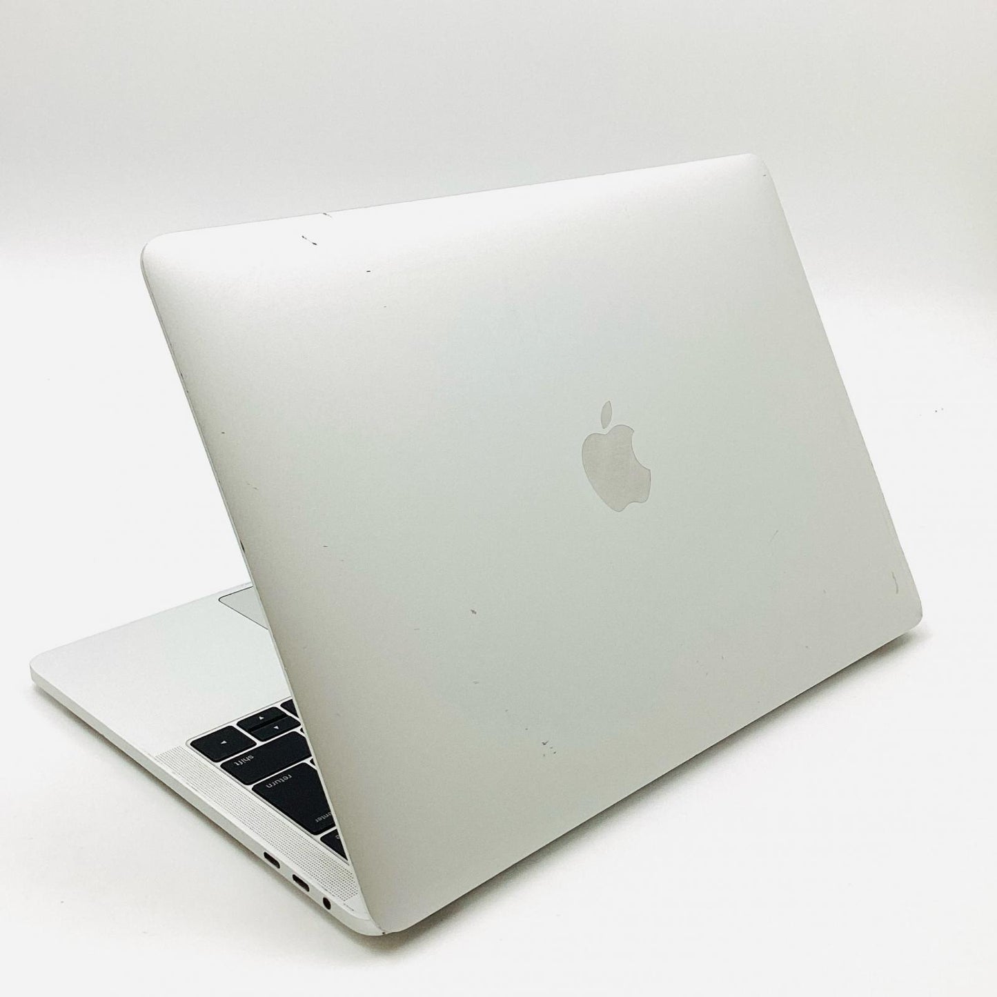 【最速発送】Apple MacBook Pro 13インチ 2016 デュアルコア intel core i5 8GB SSD 512GB シルバー 83.7%【難有】