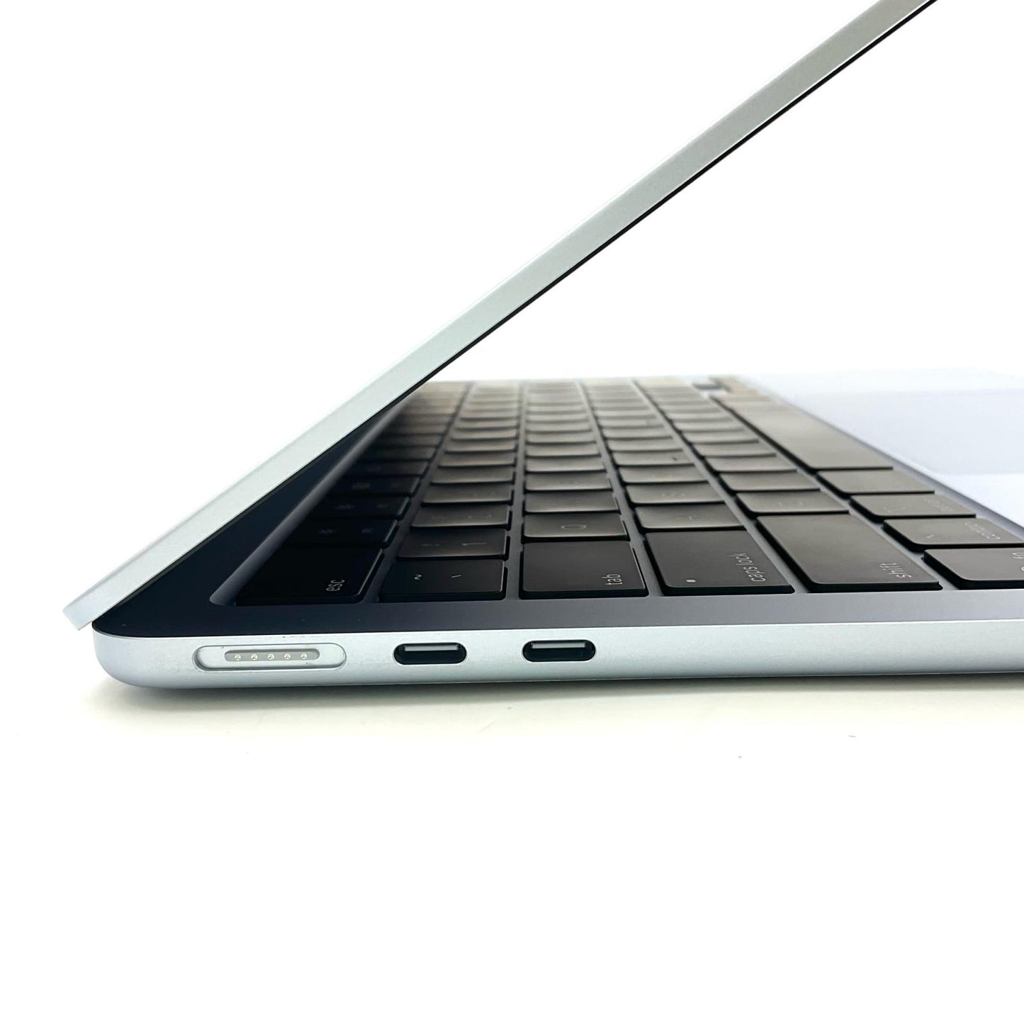 【全額返金保証】【最速発送】Apple MacBook Air 13.6インチ 2025 Apple M4 16GB SSD 1TB スカイブルー 100% 美品 動作確認済
