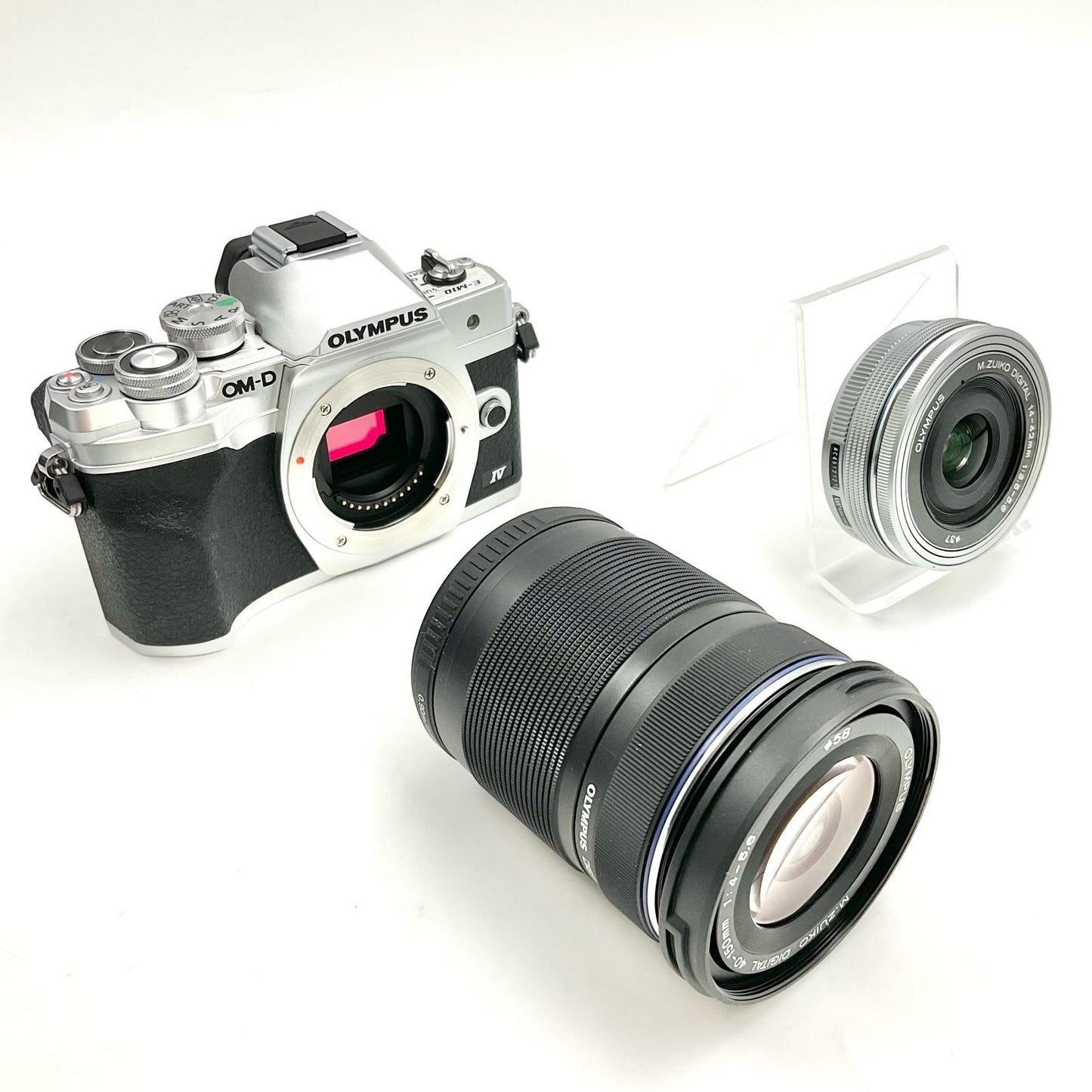 【全額返金保証】【最速発送】OLYMPUS デジタル一眼 OM-D E-M10 Mark IV EZダブルズームキット シルバー 美品 動作確認済