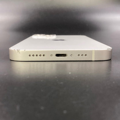 【全額返金保証】【最速発送】Apple iPhone iPhone 13 128GB スターライト docomo SIMフリー 白ロム 動作確認済 75%