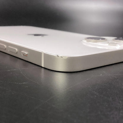【全額返金保証】【最速発送】Apple iPhone iPhone 13 128GB スターライト docomo SIMフリー 白ロム 動作確認済 75%