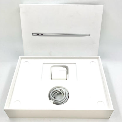 【全額返金保証】【最速発送】Apple MacBook Air 13インチ 2020 1.2 GHz クアッドコア Intel Core i7 16GB SSD 256GB シルバー 97.7% 美品 動作確認済