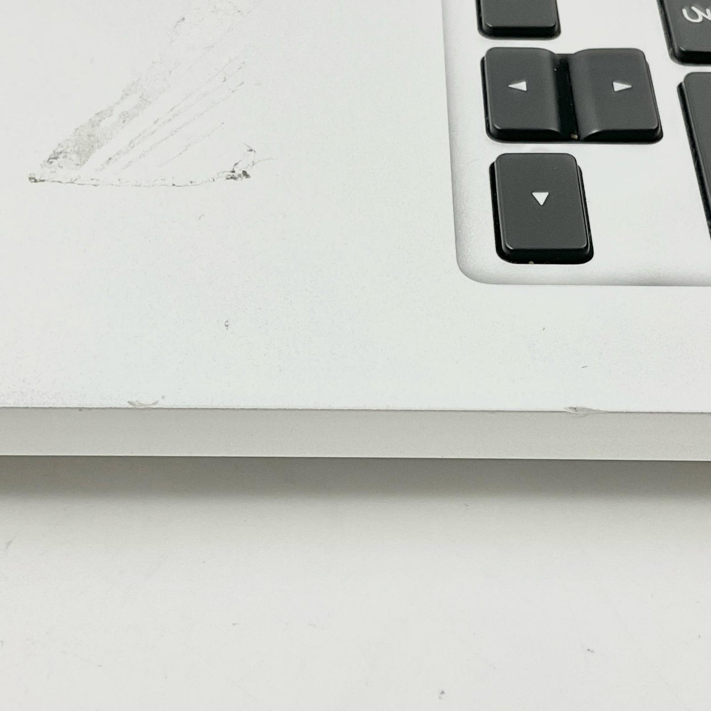 【最速発送】Apple MacBook Pro 13.3インチ 2015 2.7 GHz Intel Core i5 8GB SSD 128GB シルバー【難有】