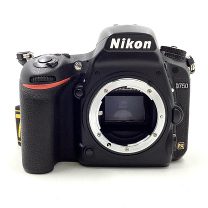 【全額返金保証】【最速発送】Nikon デジタル一眼 D750 ボディ ブラック 美品 動作確認済