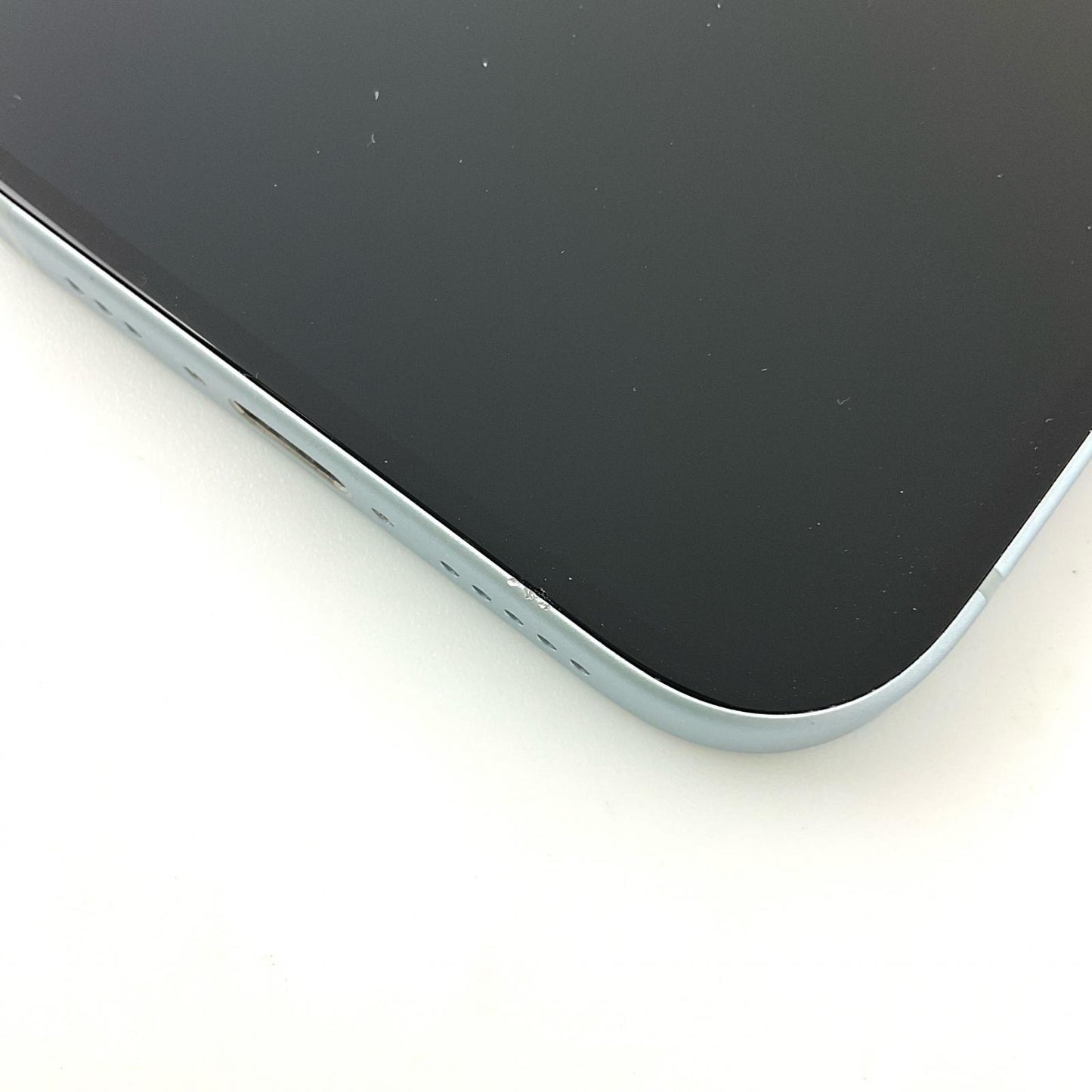 【全額返金保証】【最速発送】Apple iPhone iPhone 15 128GB ブルー au 動作確認済 99%