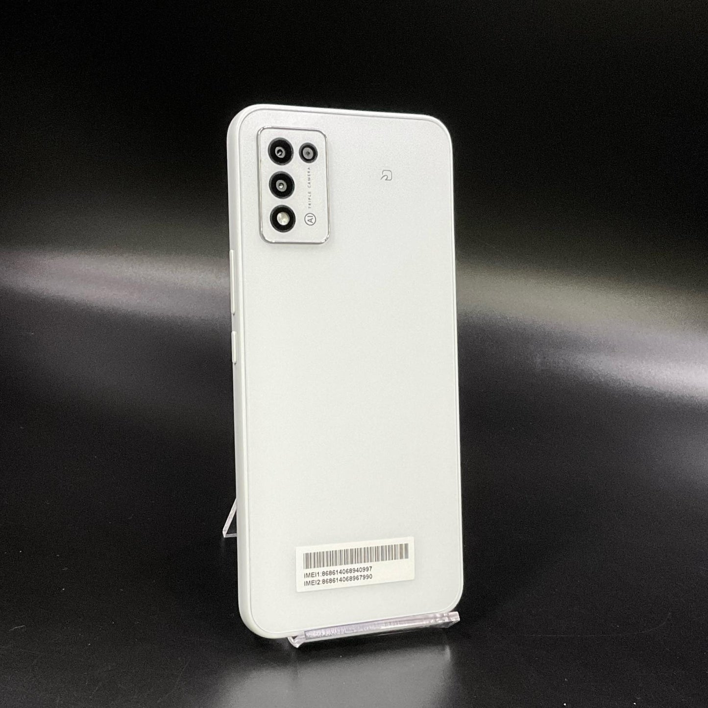【全額返金保証】【最速発送】ZTE Libero  5G III 64GB ホワイト Softbank SIMフリー A202ZT 白ロム 動作確認済