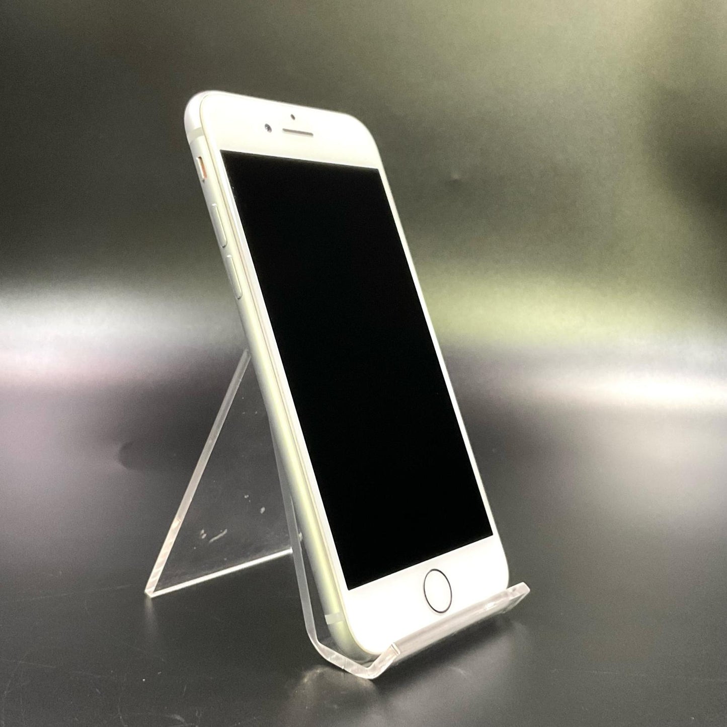 【全額返金保証】【最速発送】Apple iPhone iPhone 8 64GB シルバー au SIMフリー 白ロム 美品 動作確認済 100%