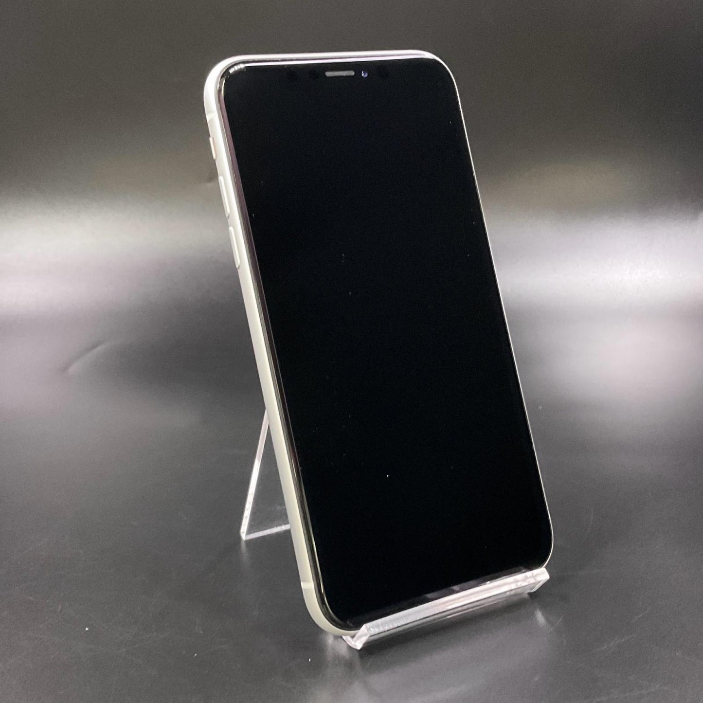 【全額返金保証】【最速発送】Apple iPhone iPhone XR 128GB ホワイト au 白ロム 動作確認済 76%