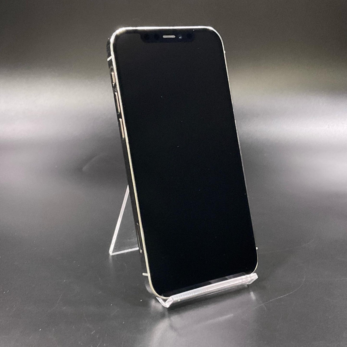 【全額返金保証】【最速発送】Apple iPhone iPhone 12 Pro 128GB シルバー docomo 白ロム 動作確認済 77%