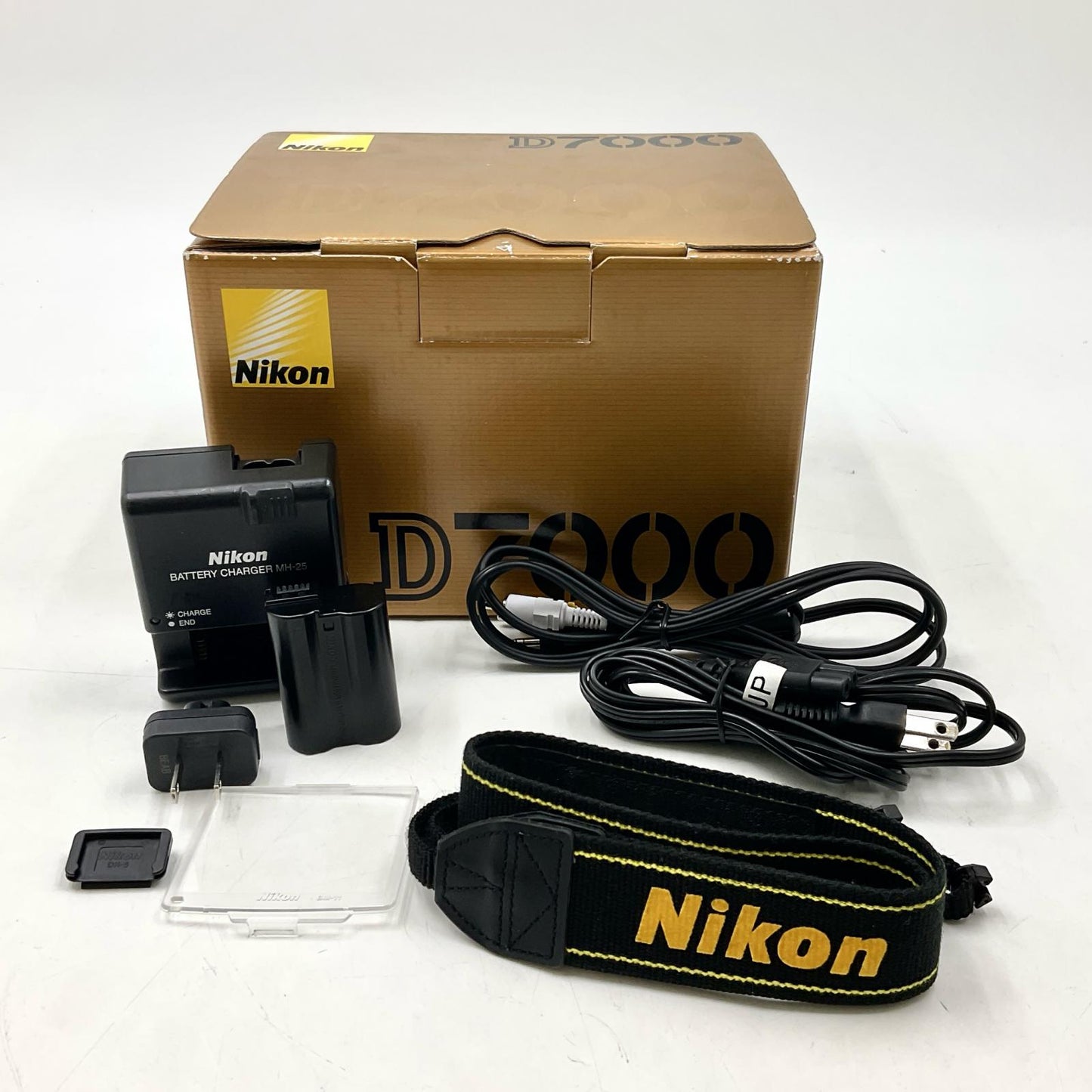 【全額返金保証】【最速発送】Nikon デジタル一眼 D7000 ボディ ブラック 動作確認済