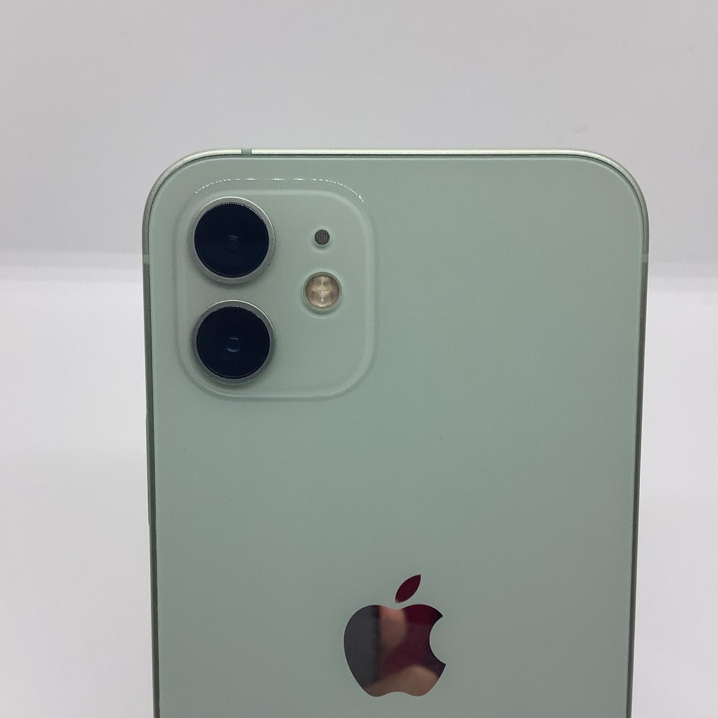 【最速発送】Apple iPhone iPhone 12 64GB グリーン docomo SIMフリー 白ロム【難有】 75%