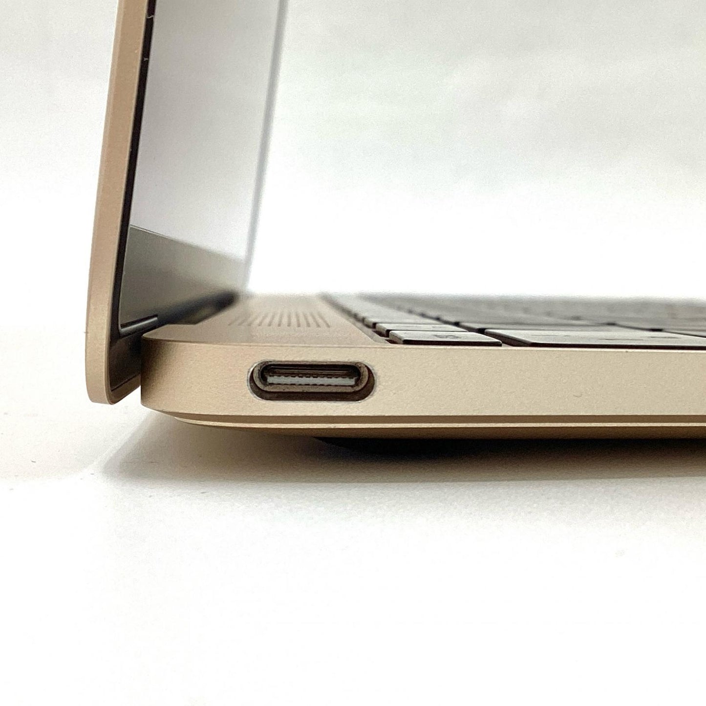 【全額返金保証】【最速発送】Apple MacBook 12インチ 2017 1.3GHz Intel Core i5 16GB SSD 512GB ゴールド 88.8% 動作確認済