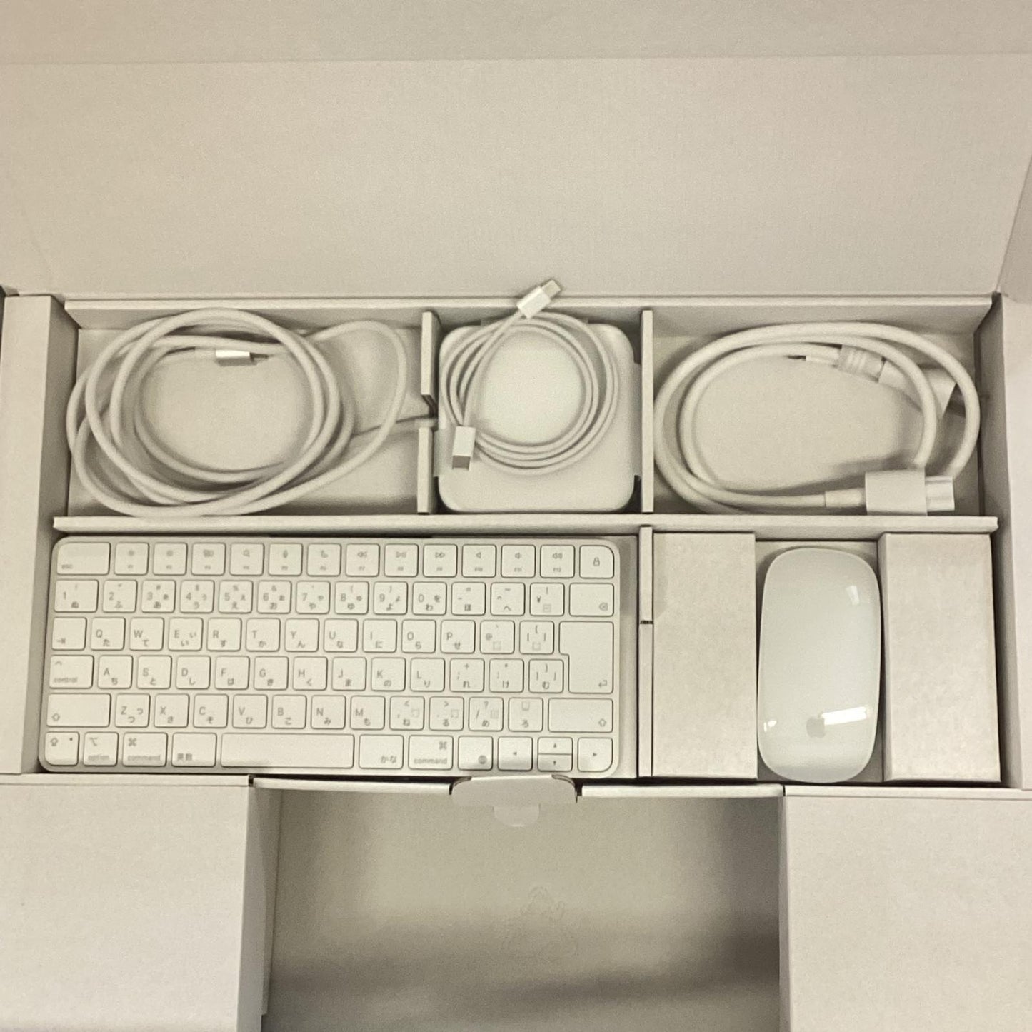 【全額返金保証】【最速発送】Apple iMac 24インチ M4 8コア 16GB SSD 256GB シルバー 美品 動作確認済
