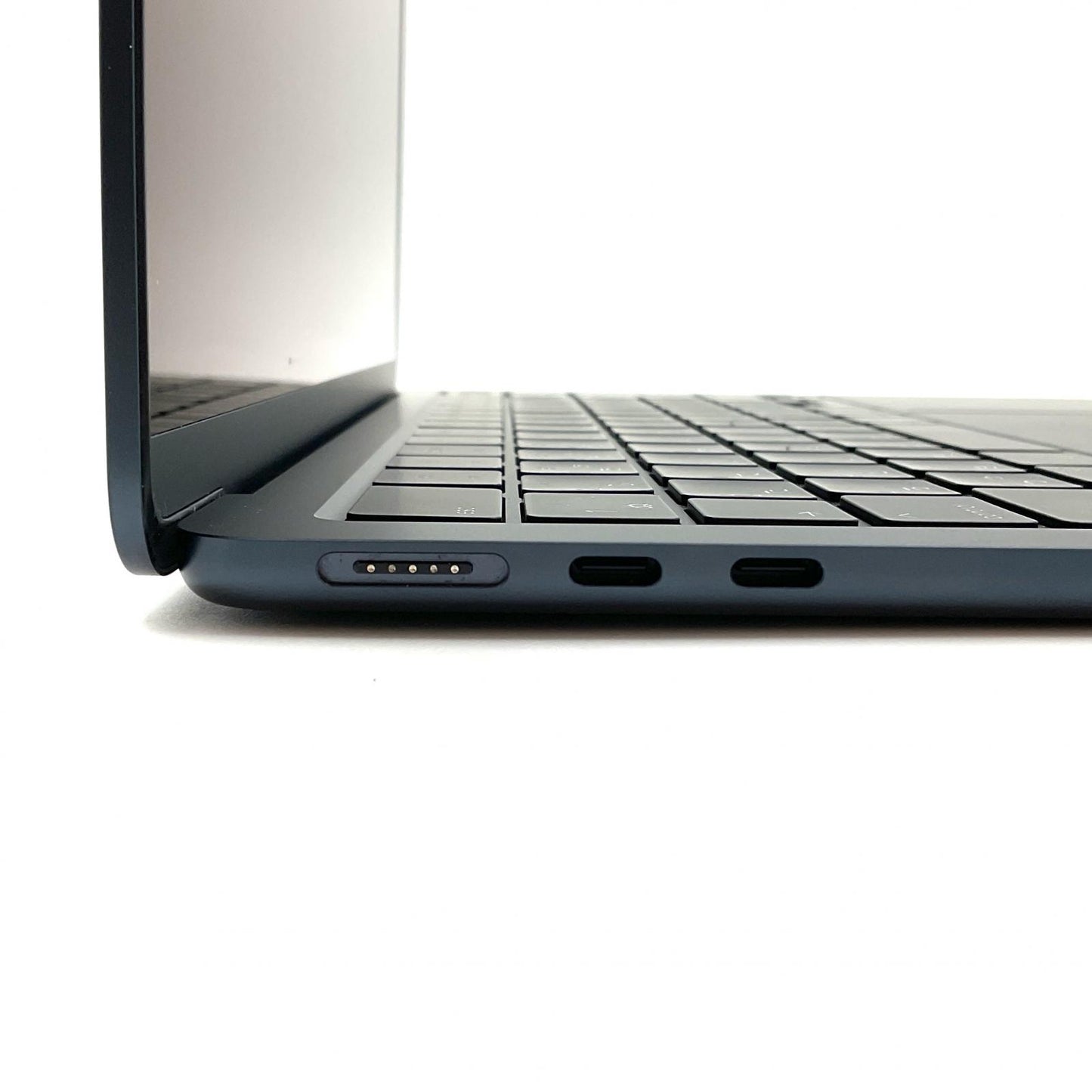 【全額返金保証】【最速発送】Apple MacBook Air 13インチ 2022 Apple M2 16GB SSD 256GB ミッドナイト 100% 美品 動作確認済