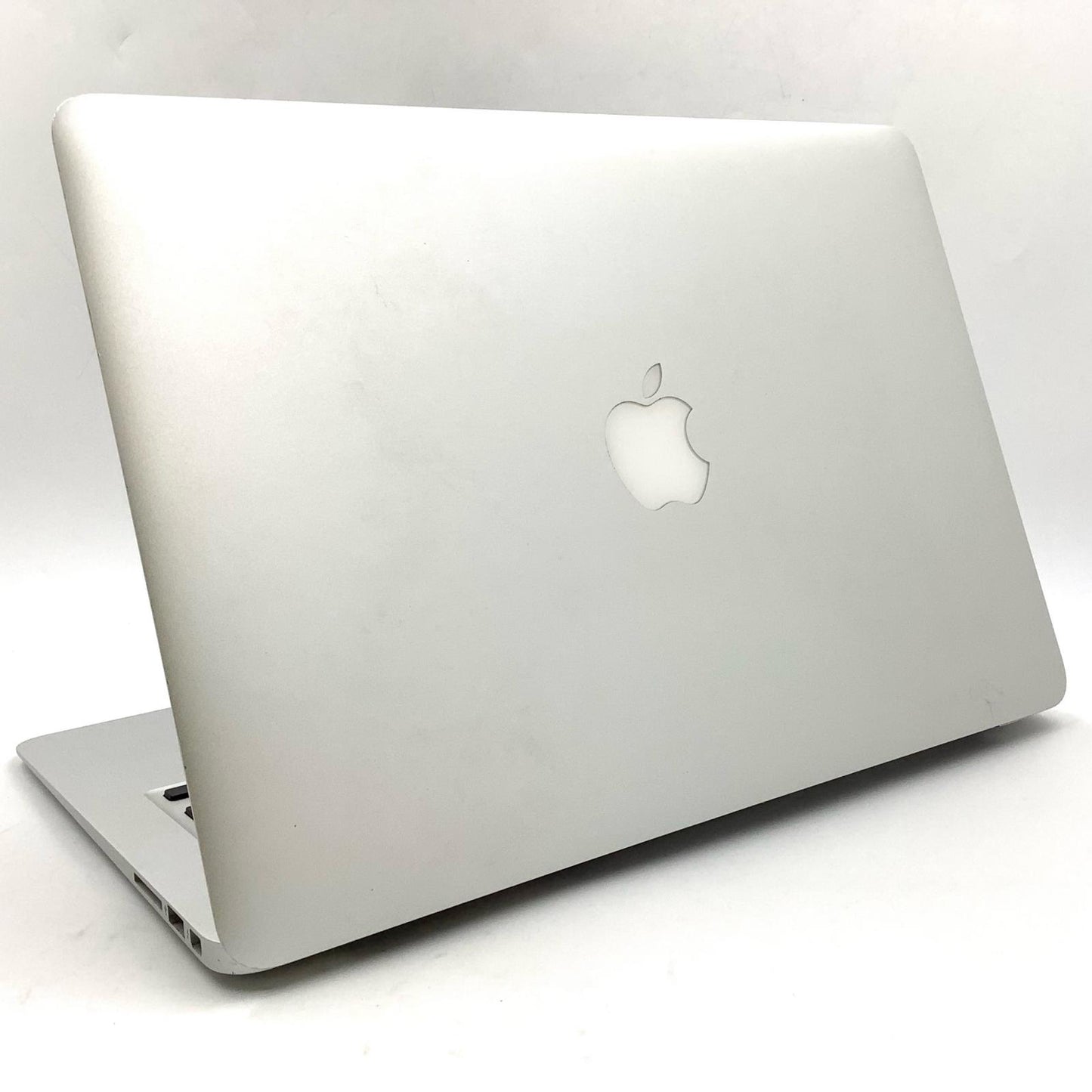 【最速発送】Apple MacBook Air 13インチ 2013 デュアルコア intel core i5 4GB SSD 128GB シルバー 61.8%【難有】