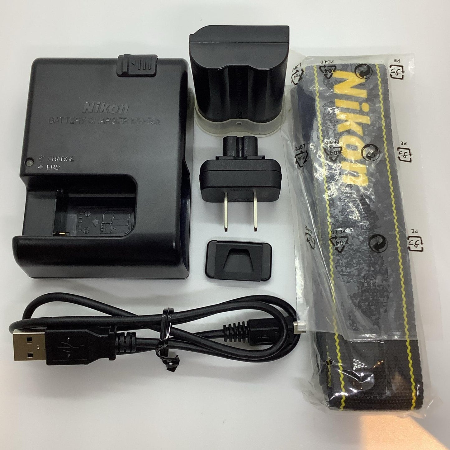 【全額返金保証】【最速発送】Nikon デジタル一眼 D7500 ボディ ブラック 動作確認済