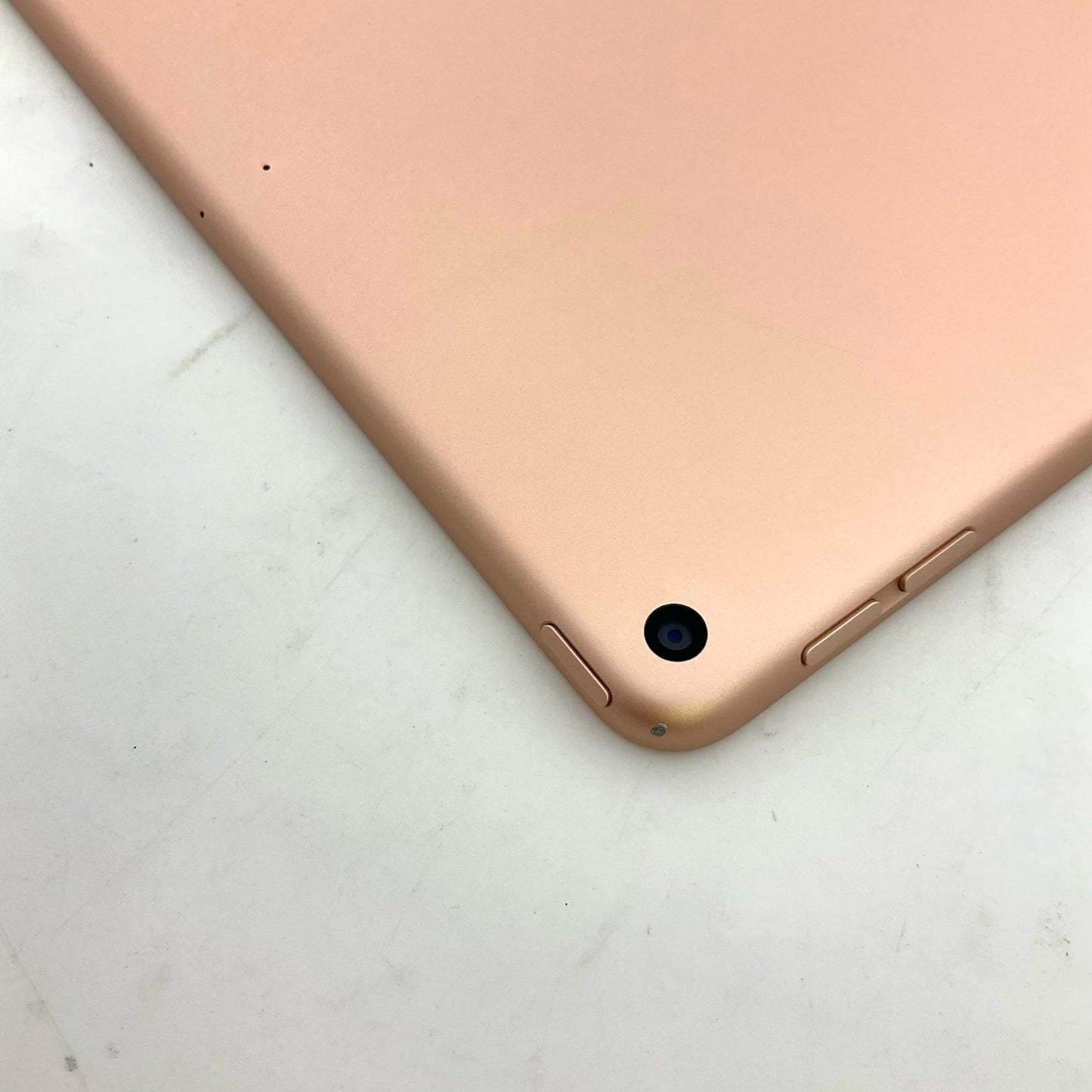 【全額返金保証】【最速発送】Apple iPad iPad Air 10.5インチ 第3世代 256GB ゴールド Wi-Fi 動作確認済