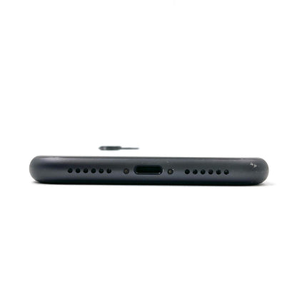 【全額返金保証】【最速発送】Apple iPhone iPhone 11 64GB ブラック docomo 白ロム 動作確認済 76%