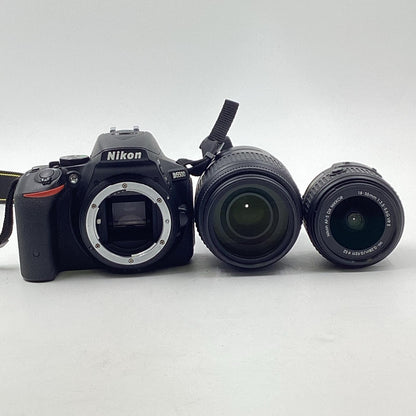 【全額返金保証】【最速発送】Nikon デジタル一眼 D5500 ダブルズームキット　 ブラック 動作確認済