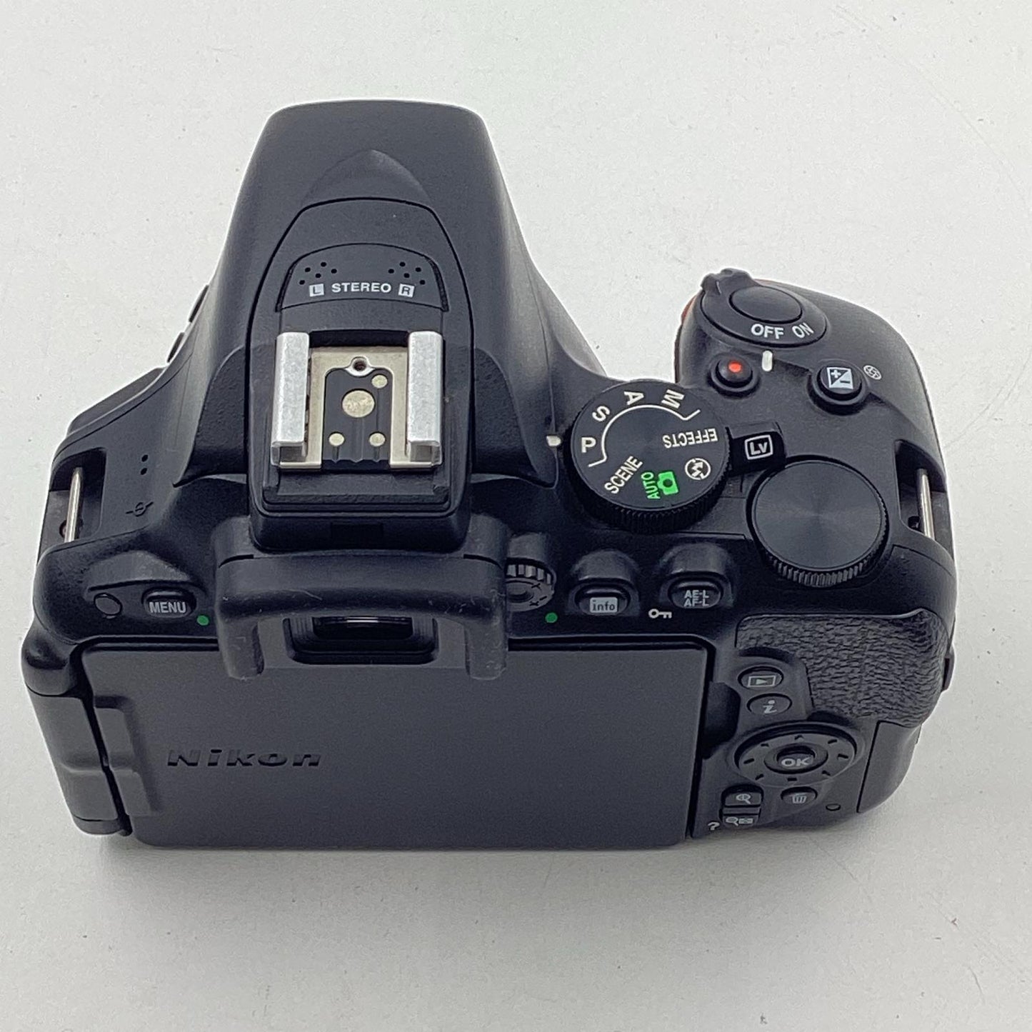【全額返金保証】【最速発送】Nikon デジタル一眼 D5500 ボディ ブラック 動作確認済