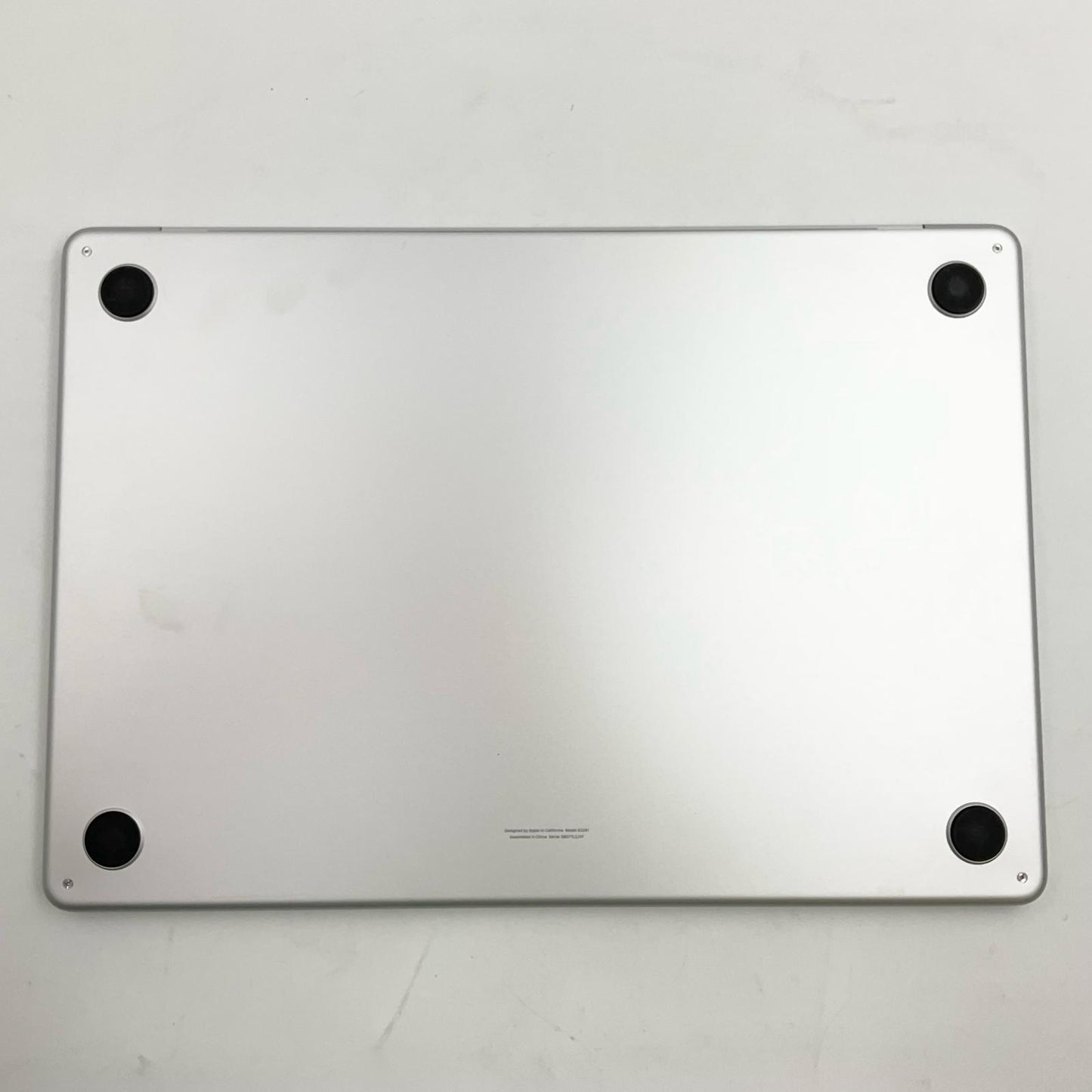 【全額返金保証】【最速発送】Apple MacBook Air 15インチ 2025 Apple M4 16GB SSD 256GB シルバー 100% 超美品 動作確認済