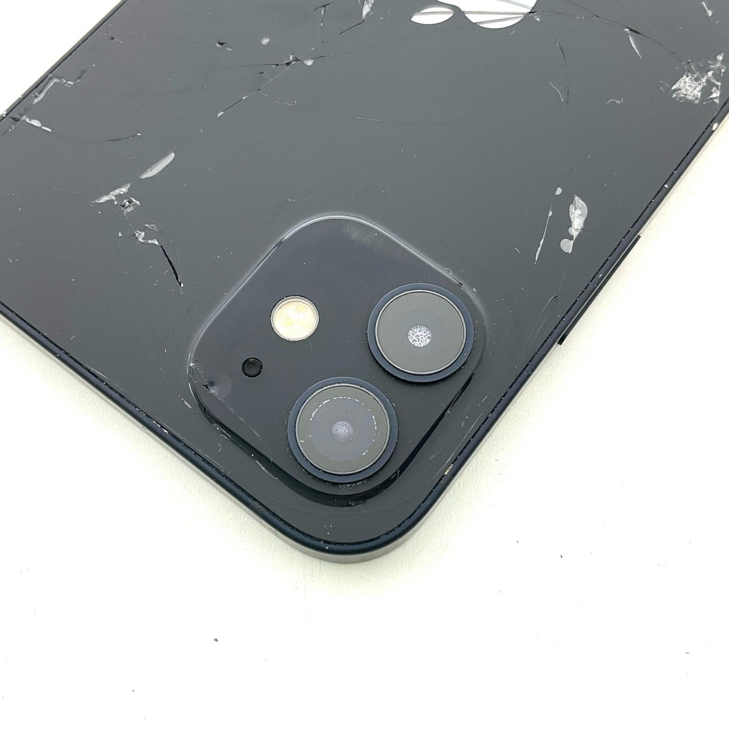 【最速発送】Apple iPhone iPhone 12 128GB ブラック SIMフリー【難有】 70%