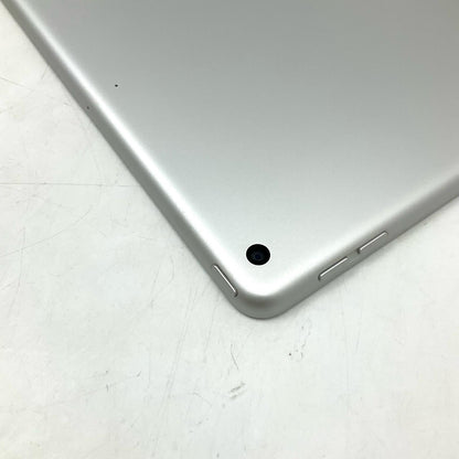 【全額返金保証】【最速発送】Apple iPad iPad 第9世代 256GB シルバー Wi-Fi 美品 動作確認済