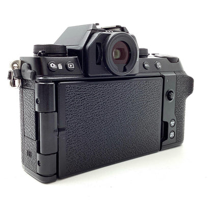 【全額返金保証】【最速発送】FUJIFILM デジタル一眼 X-S10 ボディ ブラック 美品 動作確認済