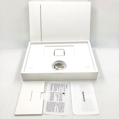 【全額返金保証】【最速発送】Apple MacBook Air 13.6インチ 2025 Apple M4 16GB SSD 512GB スターライト 100% 動作確認済