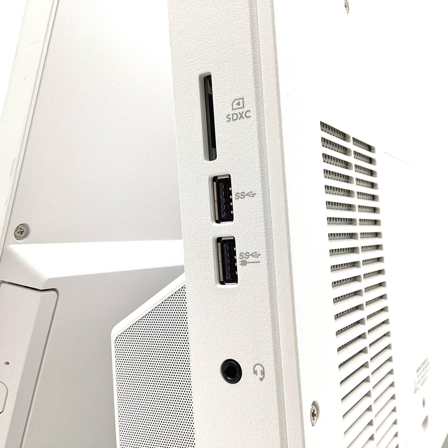 【全額返金保証】【最速発送】NEC LAVIE PC-HA770RAW-E3 23.8インチ Intel Core i7 10510U 1.80GHz 8GB M.2 SSD 256GB HDD 3tB 美品 動作確認済