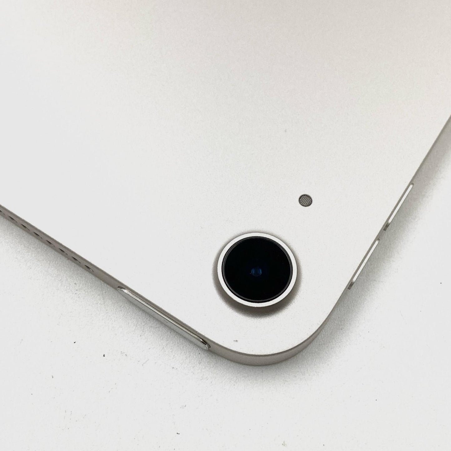 【全額返金保証】【最速発送】Apple iPad Air M2 13インチ 第6世代 128GB スターライト Wi-Fi 動作確認済