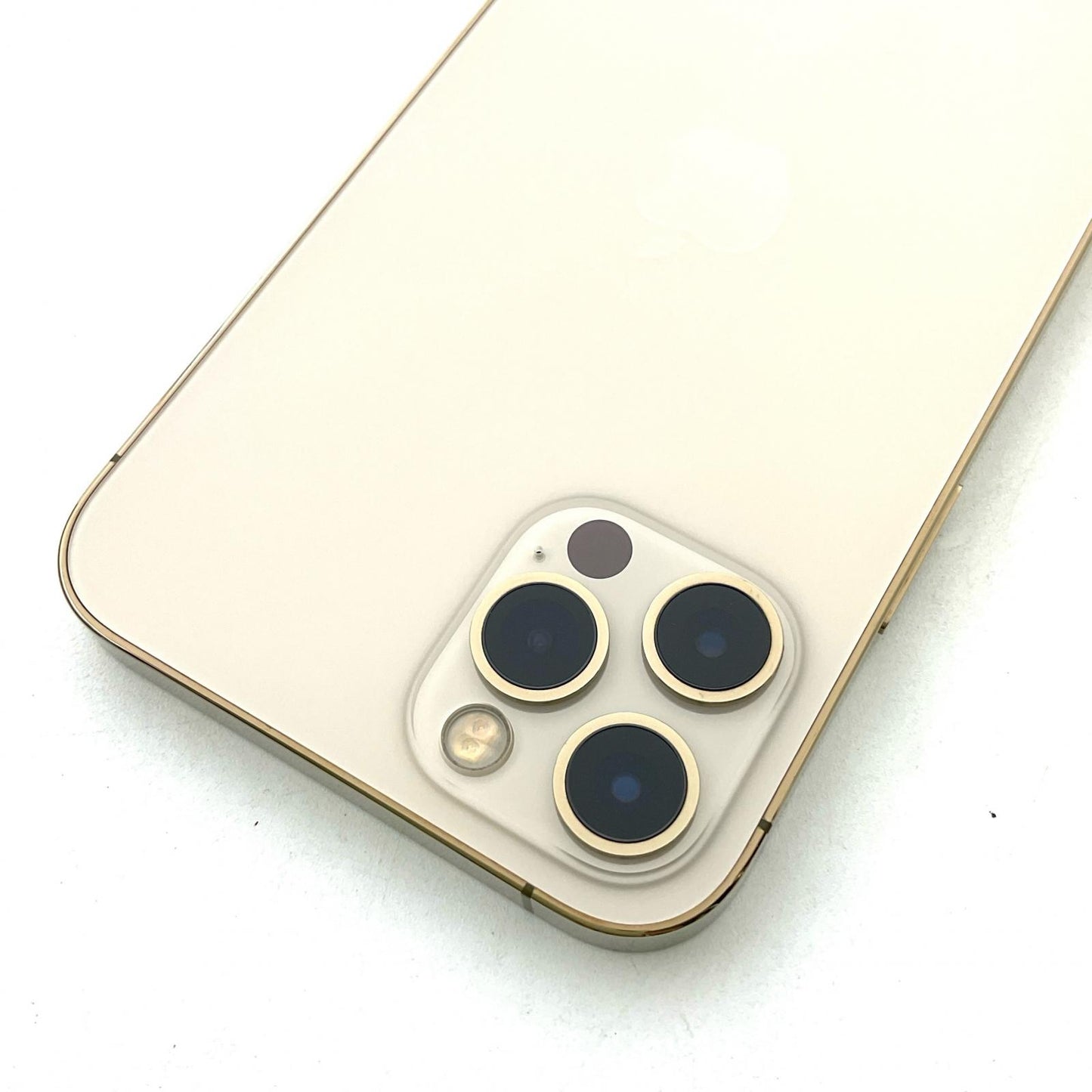 【全額返金保証】【最速発送】Apple iPhone iPhone 12 Pro 128GB ゴールド docomo 白ロム 動作確認済 79%