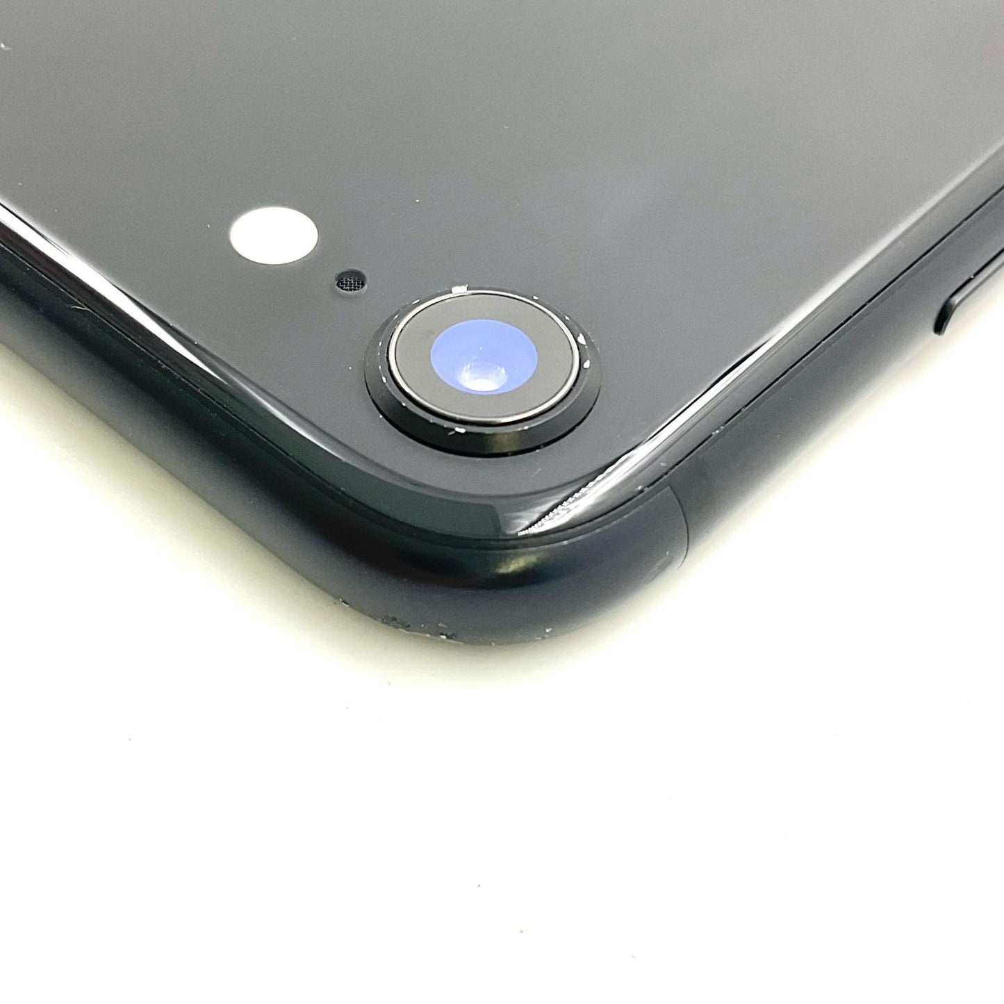 【全額返金保証】【最速発送】Apple iPhone iPhone SE（第2世代） 64GB ブラック Softbank 白ロム 動作確認済 75%