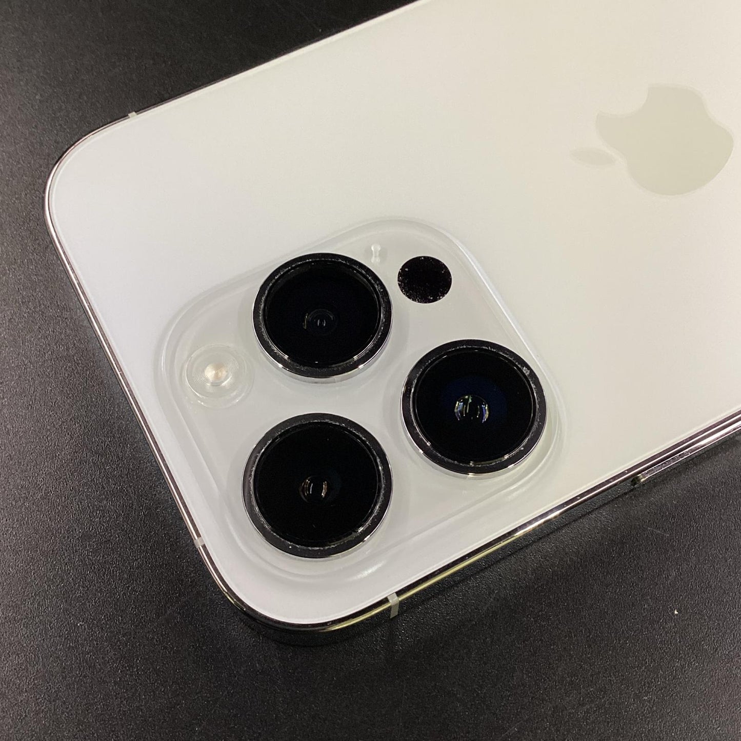 【全額返金保証】【最速発送】Apple iPhone iPhone 14 Pro 128GB シルバー SIMフリー 白ロム 動作確認済 86%